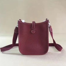 Hermes Mini Evelyne TPM Tas Bordeauxrood