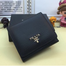 Prada Trifold Leren Portemonnee 1M0176 Zwart