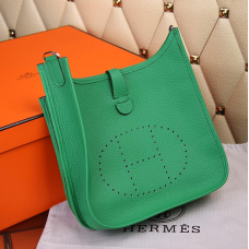 Hermes Evelyne III Togo Leren Crossbodytas Groen