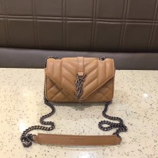 YSL kleine envelop schoudertas 17 cm abrikoos