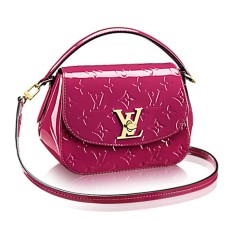 Louis Vuitton M90943 Pasadena Crossbodytas Monogram Vernis